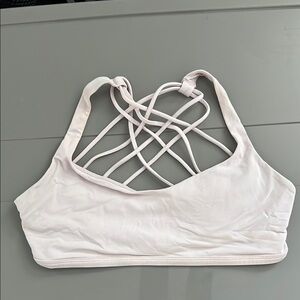 Lululemon free to be wild bra